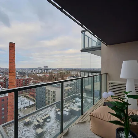 Luxurious 13Th Floor Beige Apartment In Wroclaw With Furnished Balcony By Renters Prestige Exterior photo