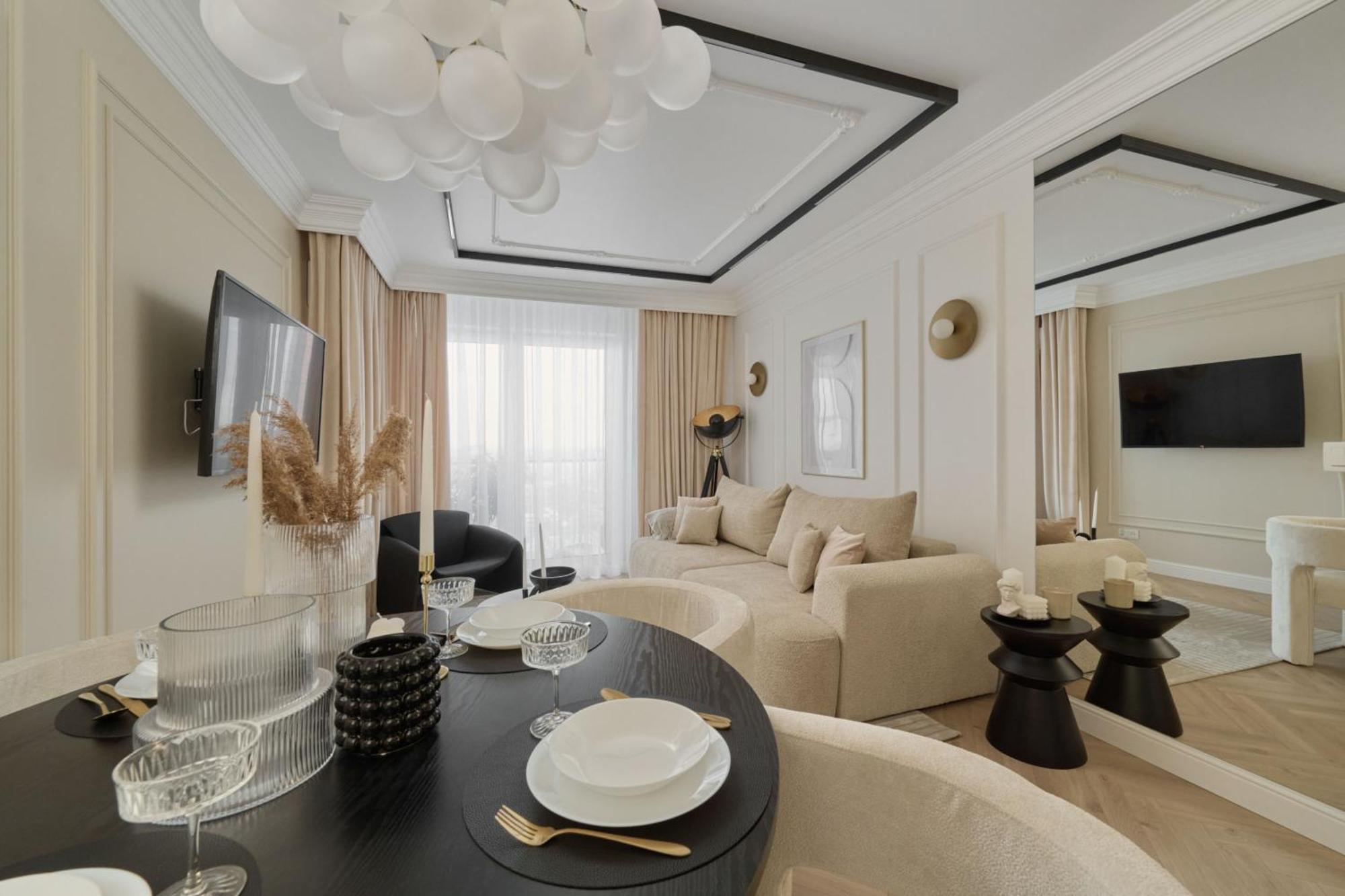 Luxurious 13th Floor Beige In With Furnished Balcony By Renters Prestige Wroclaw